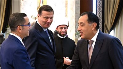 عرض مقترح وثيقة السياسة التجارية المصرية خلال اجتماع مجلس الوزراء