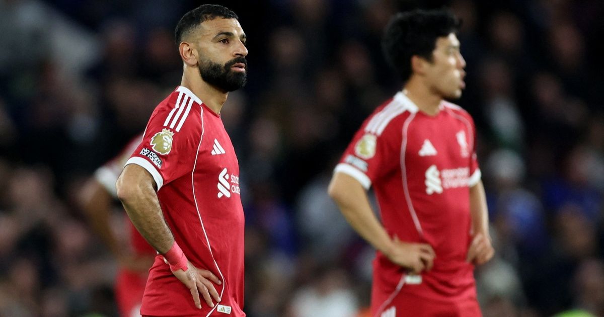 كاراغر يطالب بإبعاد محمد صلاح من تشكيلة ليفربول خارج أنفيلد