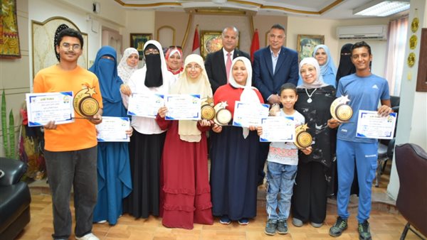 تعليم بورسعيد يكرم الطلاب الفائزين فى المسابقات الوزارية