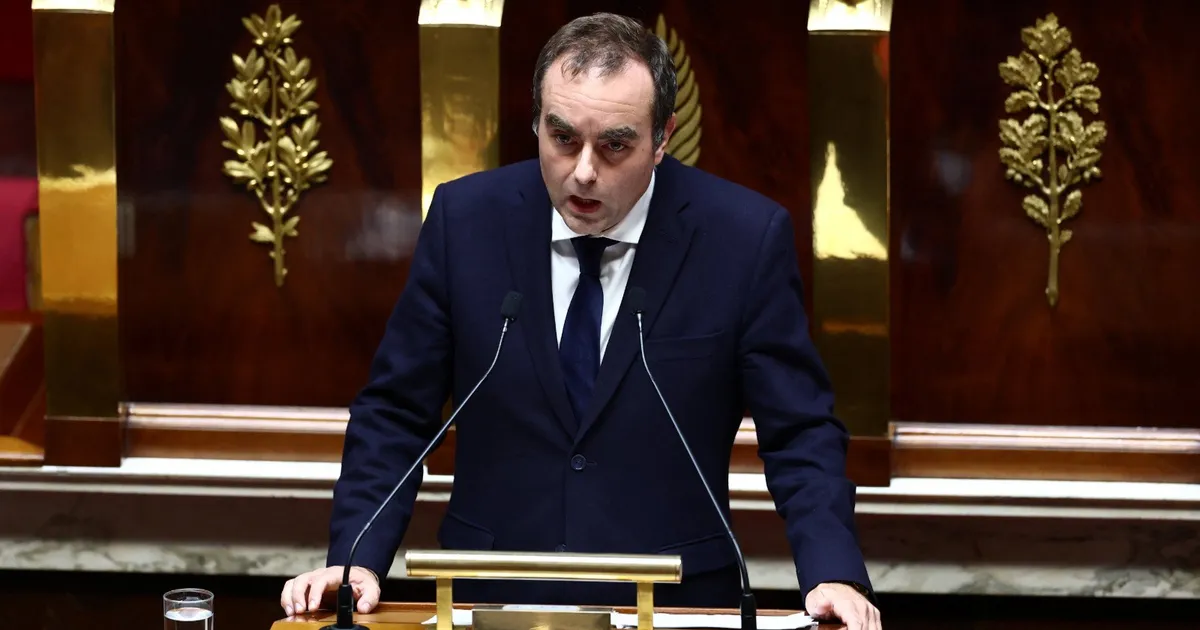 فرنسا.. لوكورنو يطلب من البرلمان عدم إسقاط حكومته