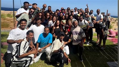 أحمد داوود يعلن انتهاء تصوير فيلم الكراش.. صور