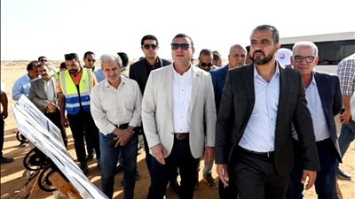 تنفيذ شبكات المياه والصرف الصحي وأعمال الري بمدينة العبور الجديدة