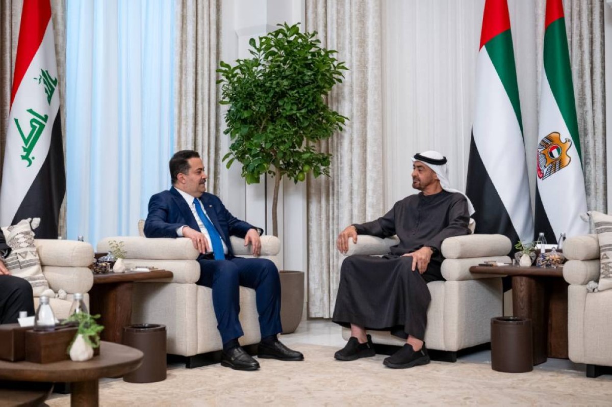 محمد بن زايد ورئيس وزراء العراق يبحثان علاقات البلدين والتطورات الإقليمية