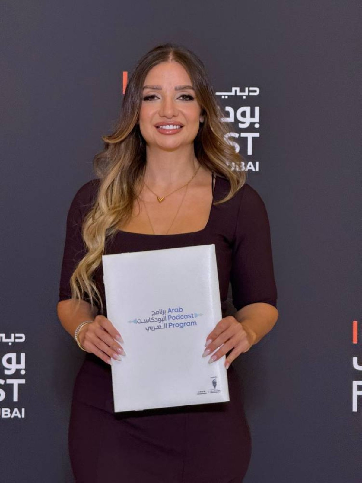 «البودكاست» ساحة جديدة لتألق المرأة عربياً
