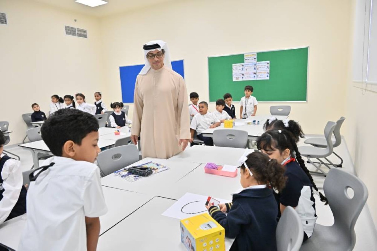المعلم صاحب رسالة نبيلة ودوره محوري في نهضة دولتنا ومستقبل أجيالنا