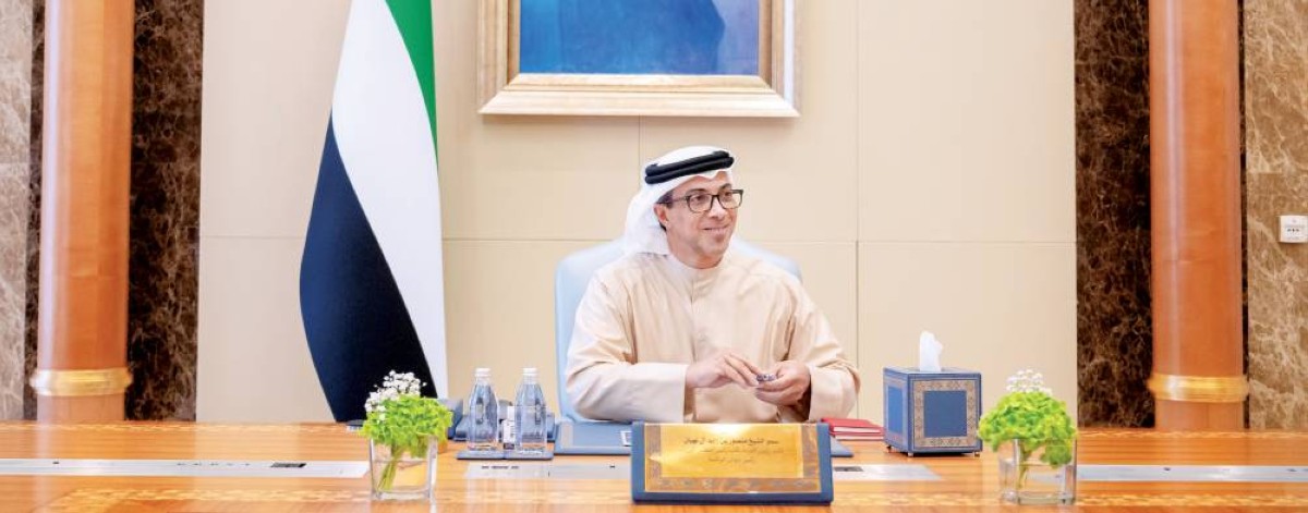 استعراض مستجدات وخطط نمو قطاعي الماء والكهرباء بأبوظبي