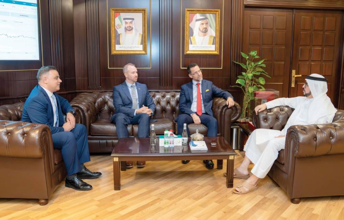 «كهرباء دبي» والقنصلية الكندية تبحثان التعاون في الطاقة النظيفة والابتكار الرقمي