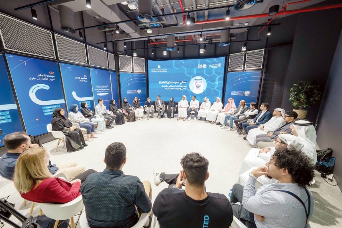 بناء حكومات المستقبل يبدأمن تمكين العقول الشابة
