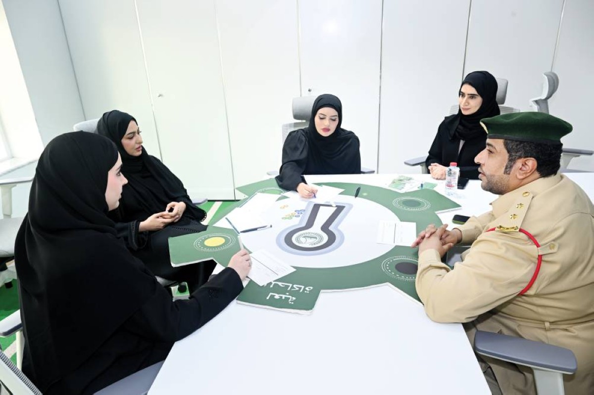 شرطة دبي تبحث السيناريوهات المستقبلية لتعزيز منظومة حماية المرأة