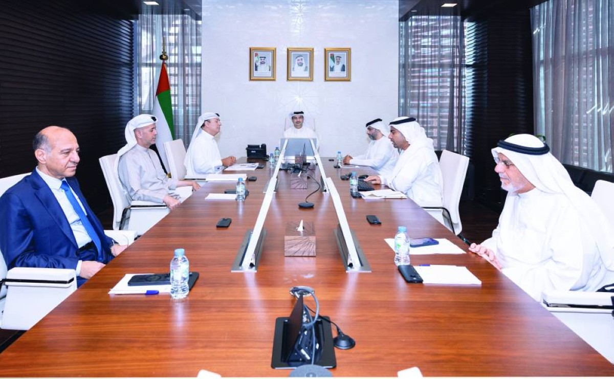 12 مواطناً ينضمون إلى المحامين المشتغلين في أبوظبي