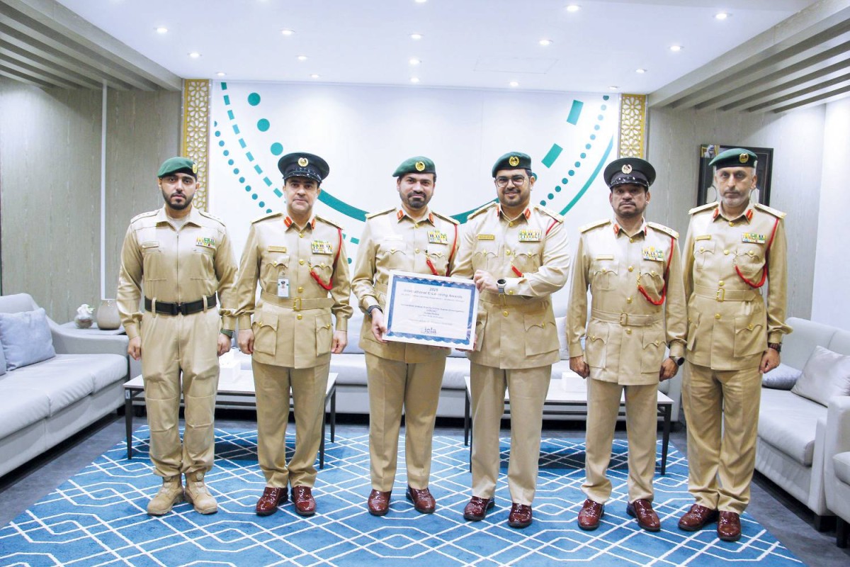 شرطة دبي تحصد جائزة دولية للتعليم الإلكتروني