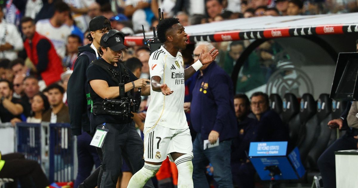 ريال مدريد يحذر فينيسيوس.. القائد الثالث يجب أن يكون قدوة