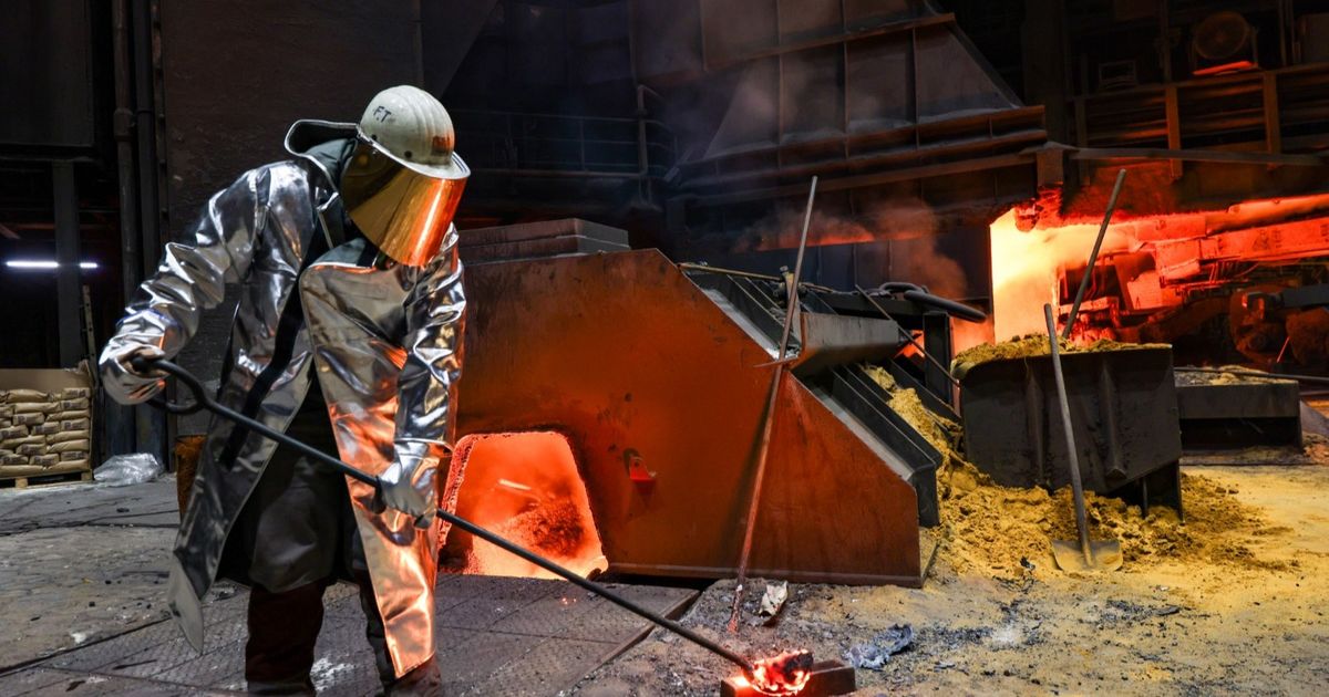 الاتحاد الأوروبي يضاعف الرسوم الجمركية على واردات الصلب إلى 50%