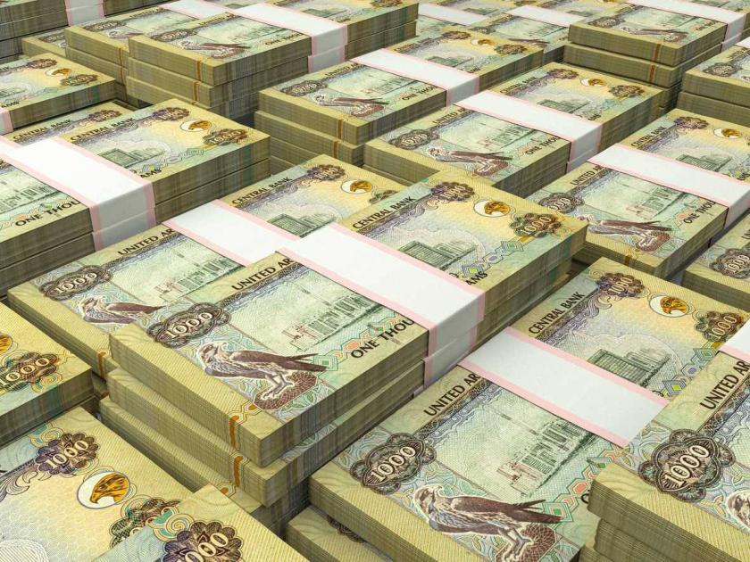 15.5 تريليون درهم التحويلات المالية عبر بنوك الإمارات في 8 شهور