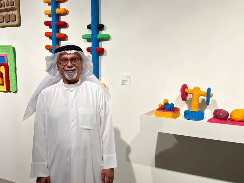 محمد إبراهيم يرسم «غيمتان في سماء الليل»