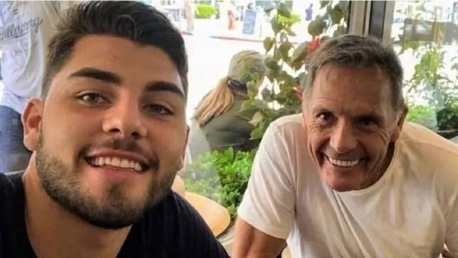 مشهد إنساني.. نجل ميغيل روسو يسجل هدفاً ويبكي وسط زملائه بعد وفاة والده (فيديو)