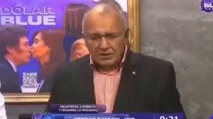 لحظات صادمة أمام الكاميرات.. وفاة زعيم المعارضة الأرجنتيني أثناء مناظرة حية (فيديو)