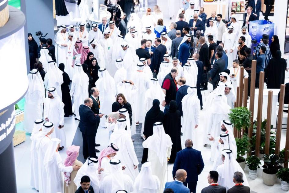 حمدان بن محمد بن زايد يشهد افتتاح «الأسبوع العالمي للغذاء» بأبوظبي