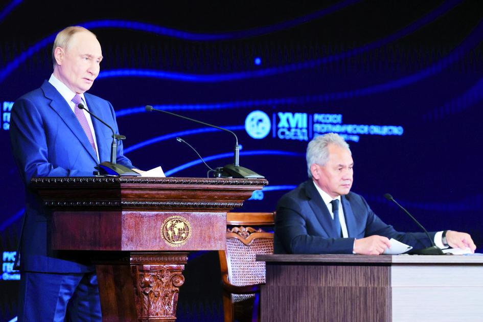 عقوبات أمريكية تضرب عصب النفط الروسي