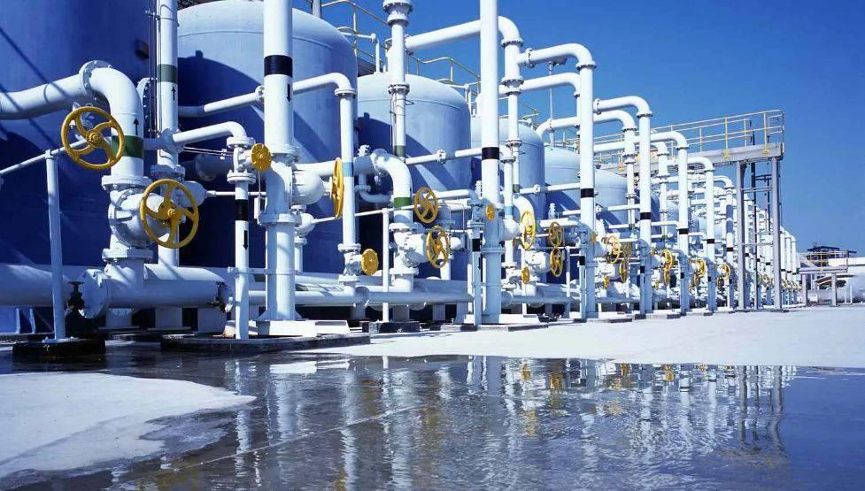 مصر تحلّي مياه البحر بالتناضح العكسي