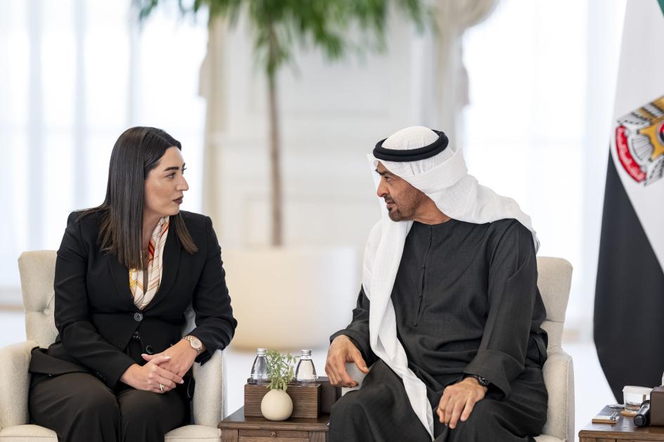 محمد بن زايد ووزيرة الشؤون الداخلية في أرمينيا يبحثان تطوير العلاقات (فيديو)