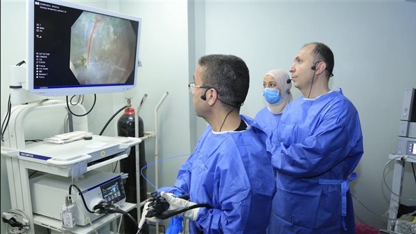 جامعة حلوان تشارك ببث حي لعملية مناظير دقيقة في المؤتمر الدولي الثاني بجدة