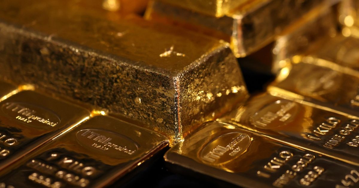 اندفاع غير مسبوق نحو صندوق ياباني مدعوم بالذهب يثير قلق الأسواق