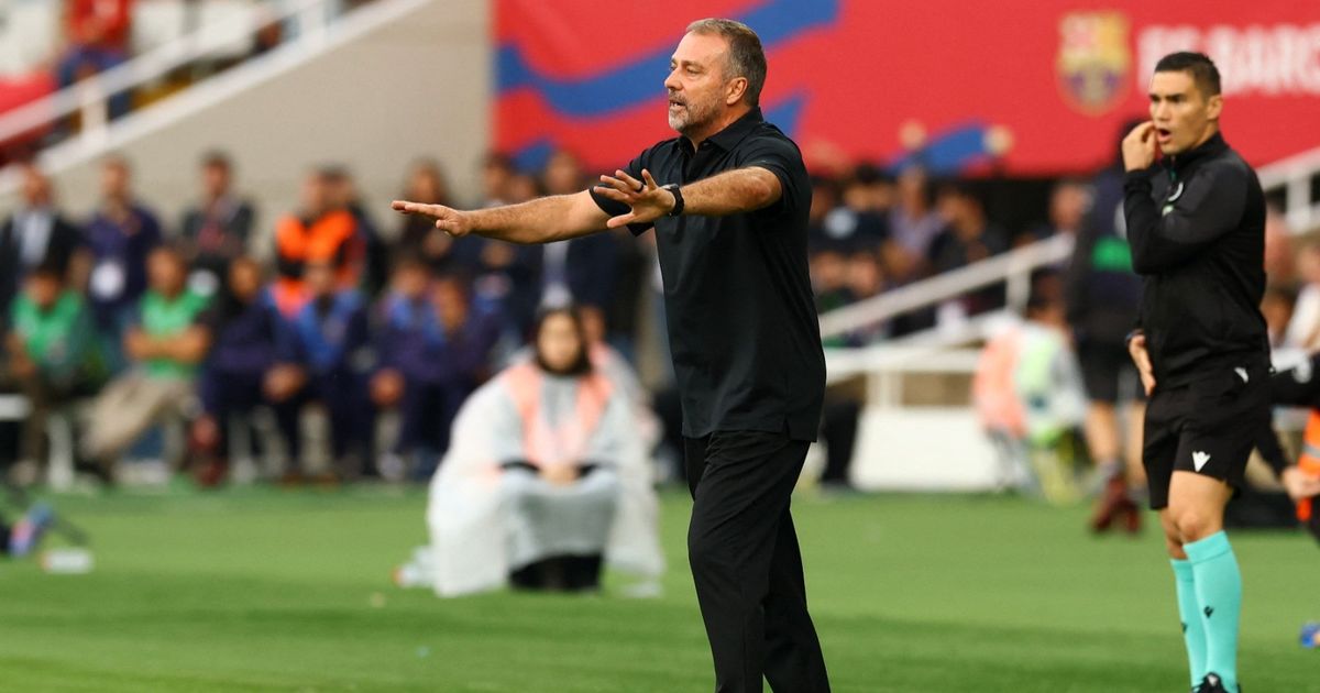 هانزي فليك ينجو من عقوبة “الإشارة الخارجة”