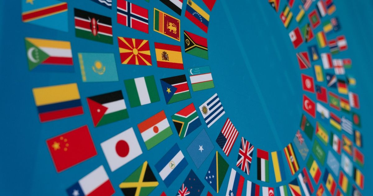 التضخم يتآكل في الدول المستوردة للنفط مع تراجع سعر الخام والدولار