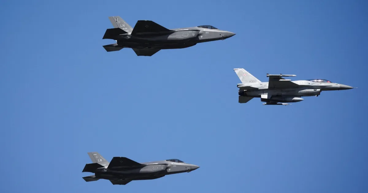 الاتحاد الأوروبي يقترح 4 مشاريع دفاعية لحماية الحدود الشرقية