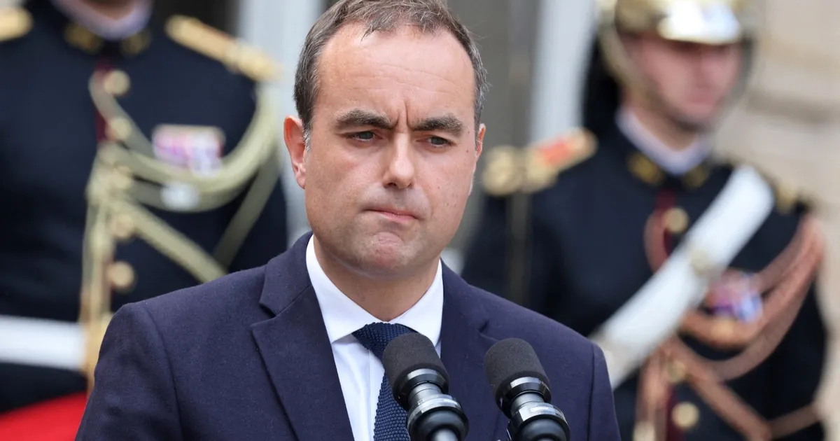 الحكومة الفرنسية الجديدة.. تغييرات محدودة على التشكيل السابق