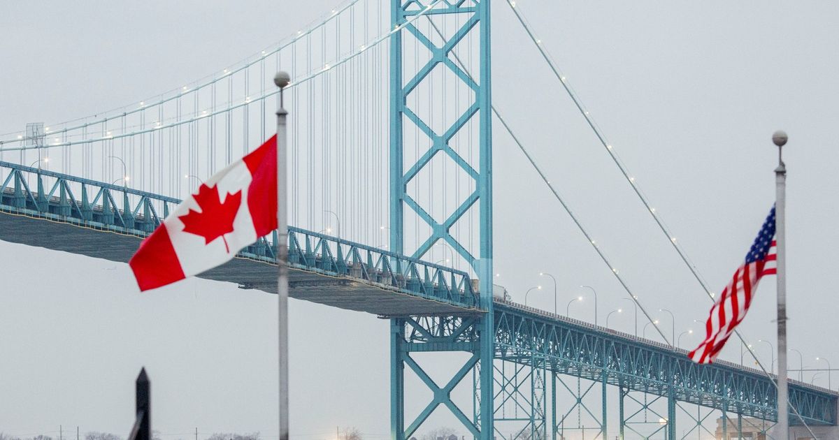 ترمب يوقف جميع المفاوضات التجارية مع كندا بشكل فوري