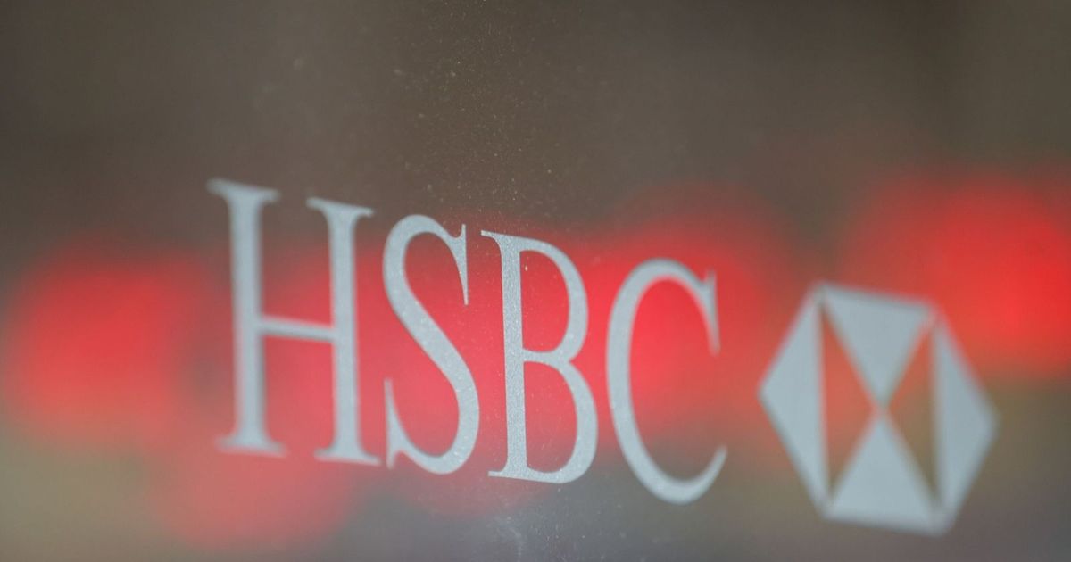 “أبوظبي الأول” يسعى لشراء محفظة الأفراد في بنك “HSBC” مصر