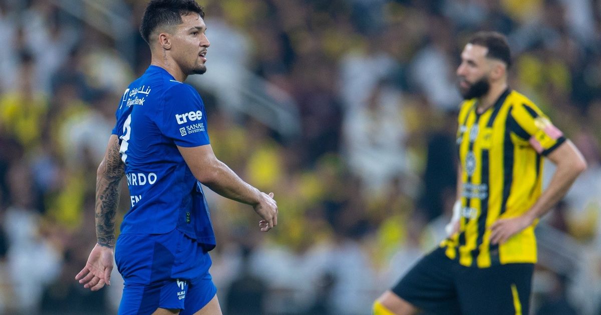 ليوناردو الأفضل وبنزيما الأسوأ في كلاسيكو الاتحاد والهلال