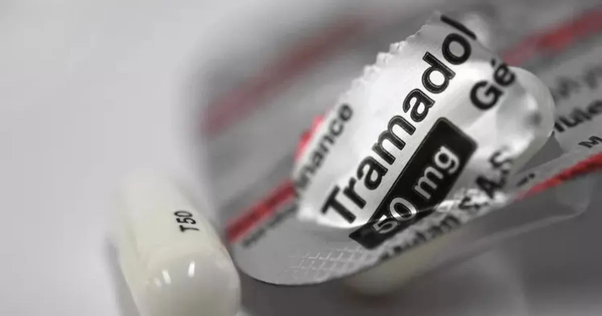 الترامادول فاعلية تسكين الألم الأعراض الجانبية الإدمان