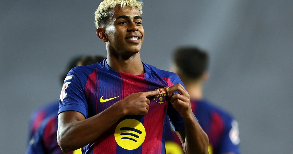 لامين يامال يقتحم قائمة فوربس للاعبين الأعلى أجراً في 2025