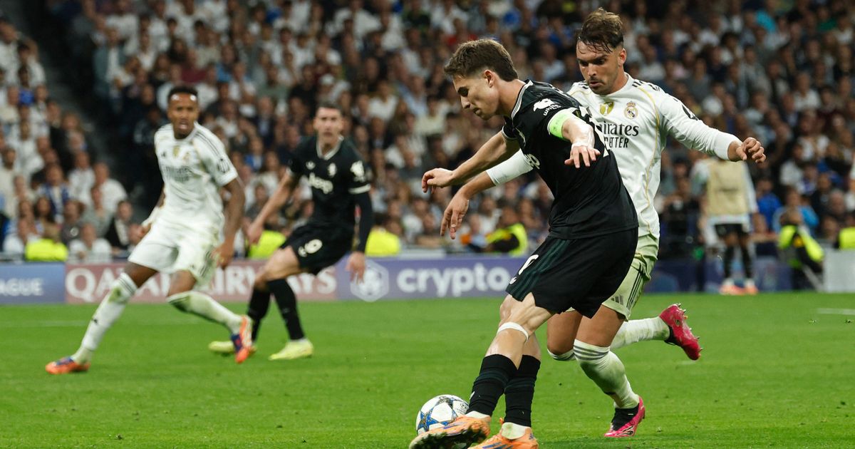 هل يرغب تشابي ألونسو بضمّ نجم يوفنتوس لريال مدريد؟