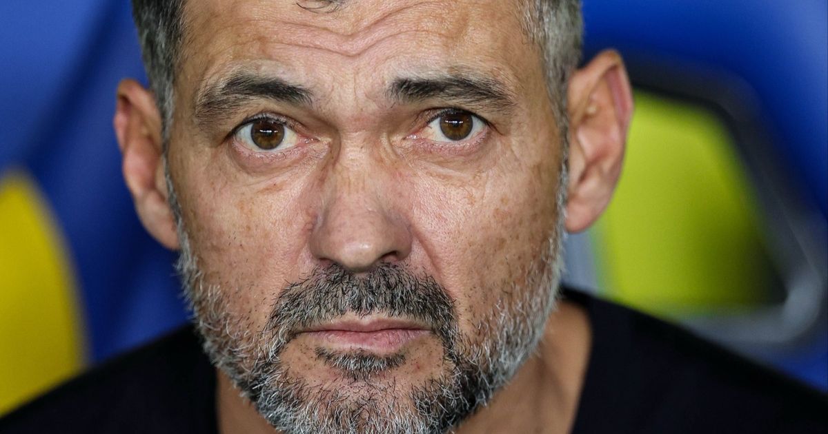 كونسيساو يتغنى بلاعبي الاتحاد بعد الفوز على النصر