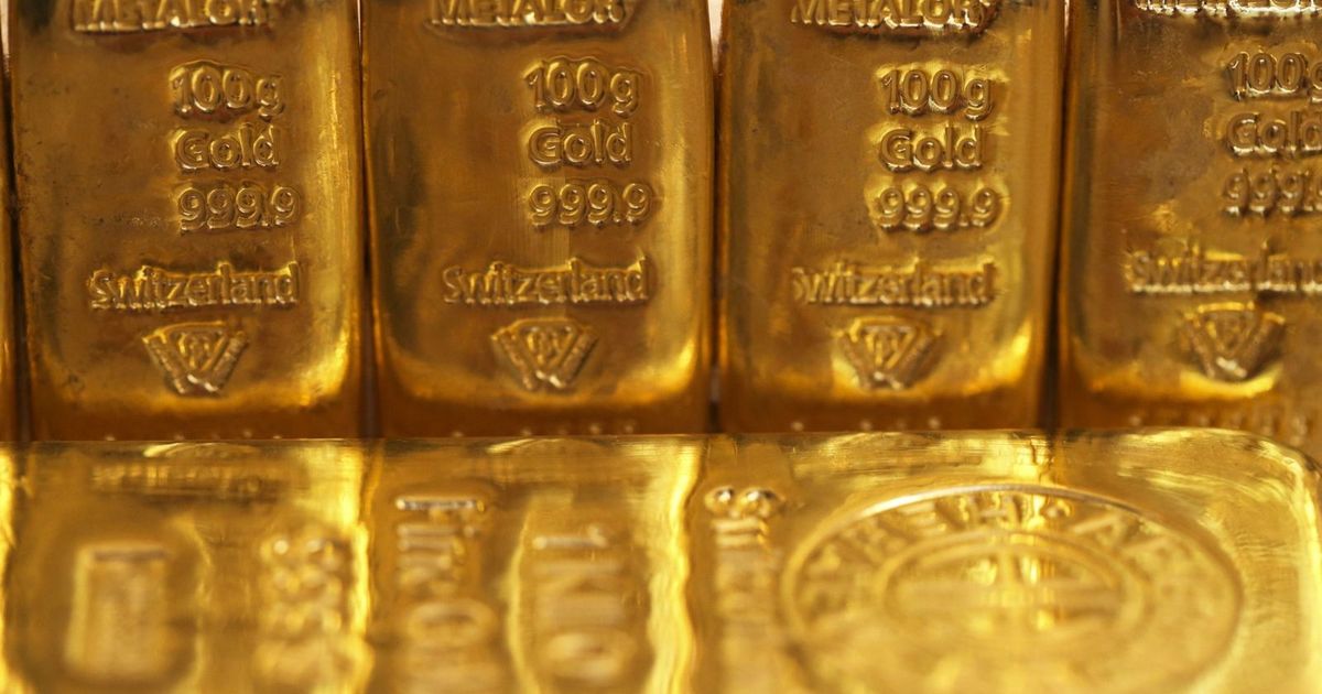 أسعار الذهب تتراجع مع انحسار الطلب على الملاذات الآمنة