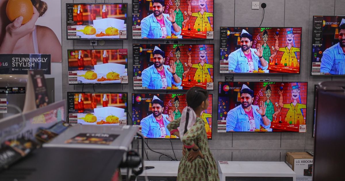 صناديق أبوظبي والنرويج وسنغافورة السيادية تستثمر بطرح LG الهندية