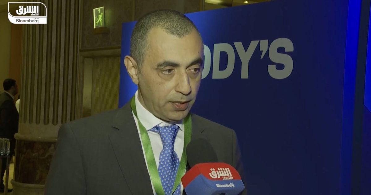 “موديز”: البنوك السعودية توائم بين توسع القروض ونمو الودائع