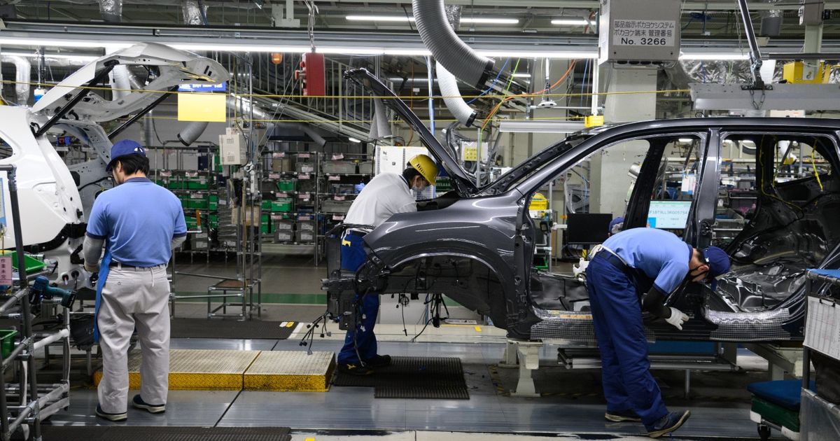 سباق استثماري في صناعة زجاج السيارات المصرية