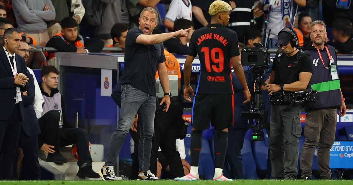 لامين يامال على رأس قائمة برشلونة ضد جيرونا.. وغياب 5 نجوم