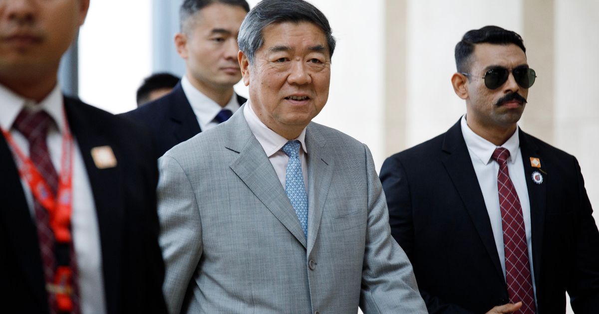 بدء المحادثات الأميركية الصينية في ماليزيا لتهدئة الحرب التجارية