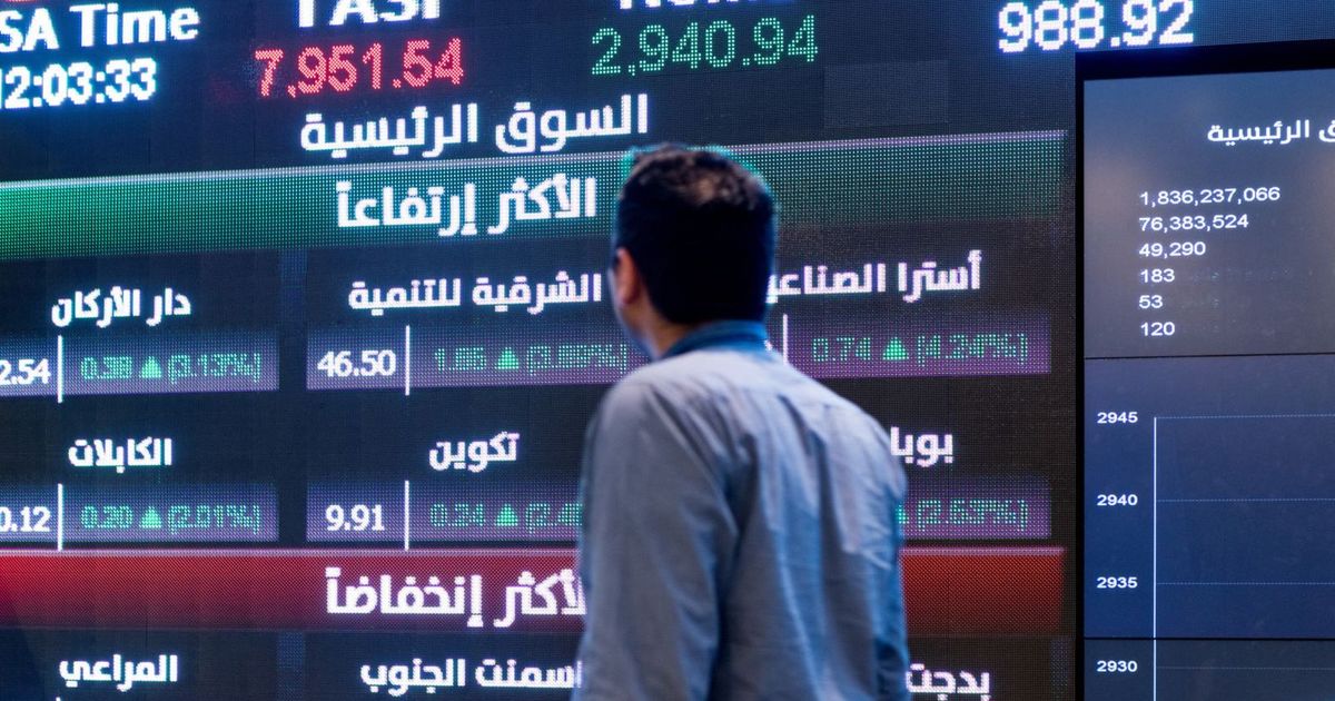 بورصة السعودية تستقر في تعاملات حذرة ترقباً لنتائج الشركات