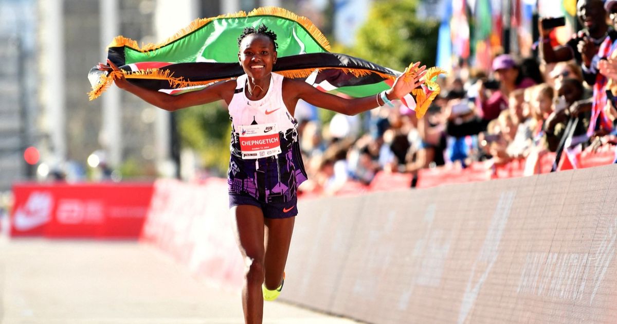 المنشطات توقف حاملة الرقم القياسي العالمي للماراثون 3 أعوام