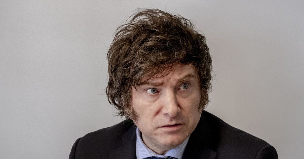 رئيس الأرجنتين يقلب موازين الانتخابات ويعزز قبضته على البرلمان