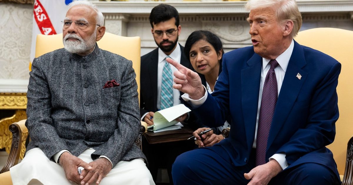 مودي يشارك عن بعد في قمة آسيان ويفوّت فرصة لقاء مع ترمب