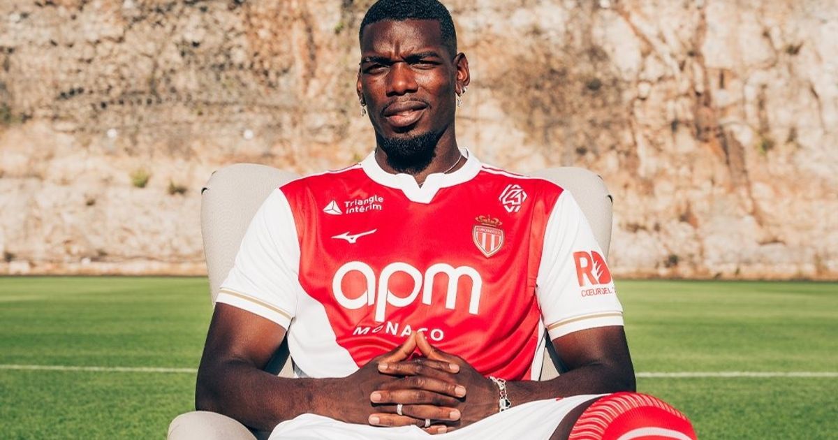 بوغبا يلتقي صديقه كانتي في السعودية قبل العودة للمنافسات