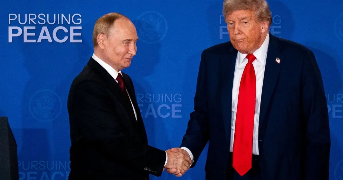 “مذكرة موسكو”.. شروط روسية تتسبب بإلغاء قمة ترمب وبوتين